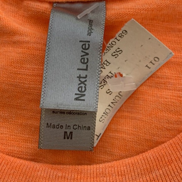 Juniors Woman's Size M "Dogs Because People Suck" Orange T-shirt Lightweight - Picture 5 of 5